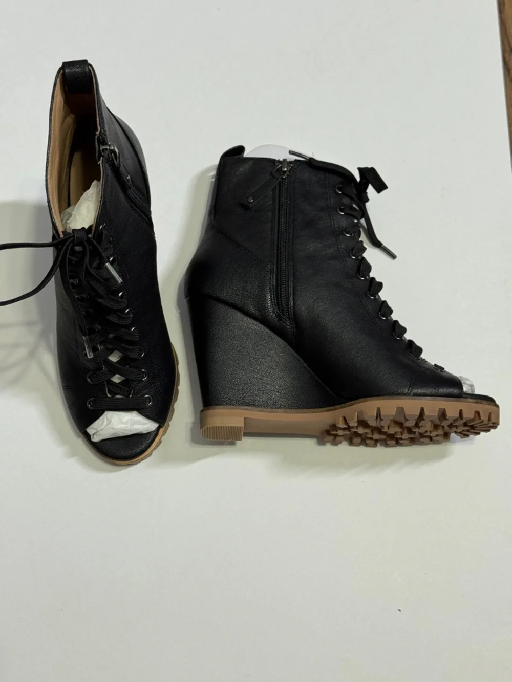 Linea Paolo SASHA | Women's High Wedge Peep Toe Transitional Bootie Black Sz. 8M - Picture 4 of 10